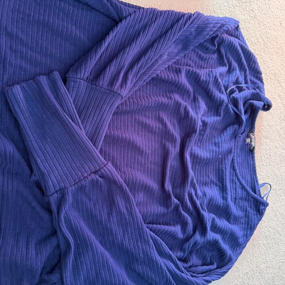 George Deep blue Ribbed Knit Top - Picture 2 of 2